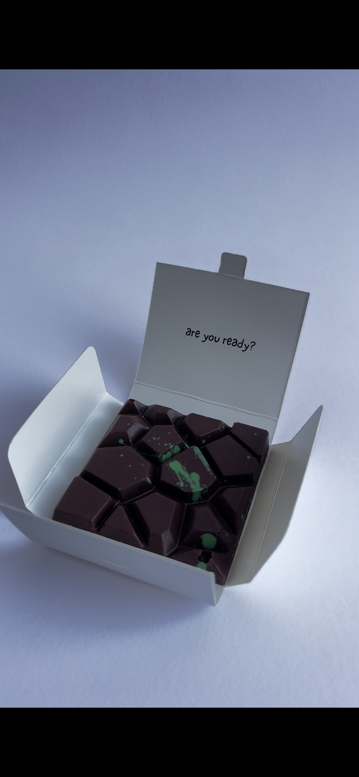Pistachio Knafeh Chocolate Bar